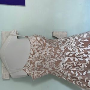 A detailed address with a gold sparkles